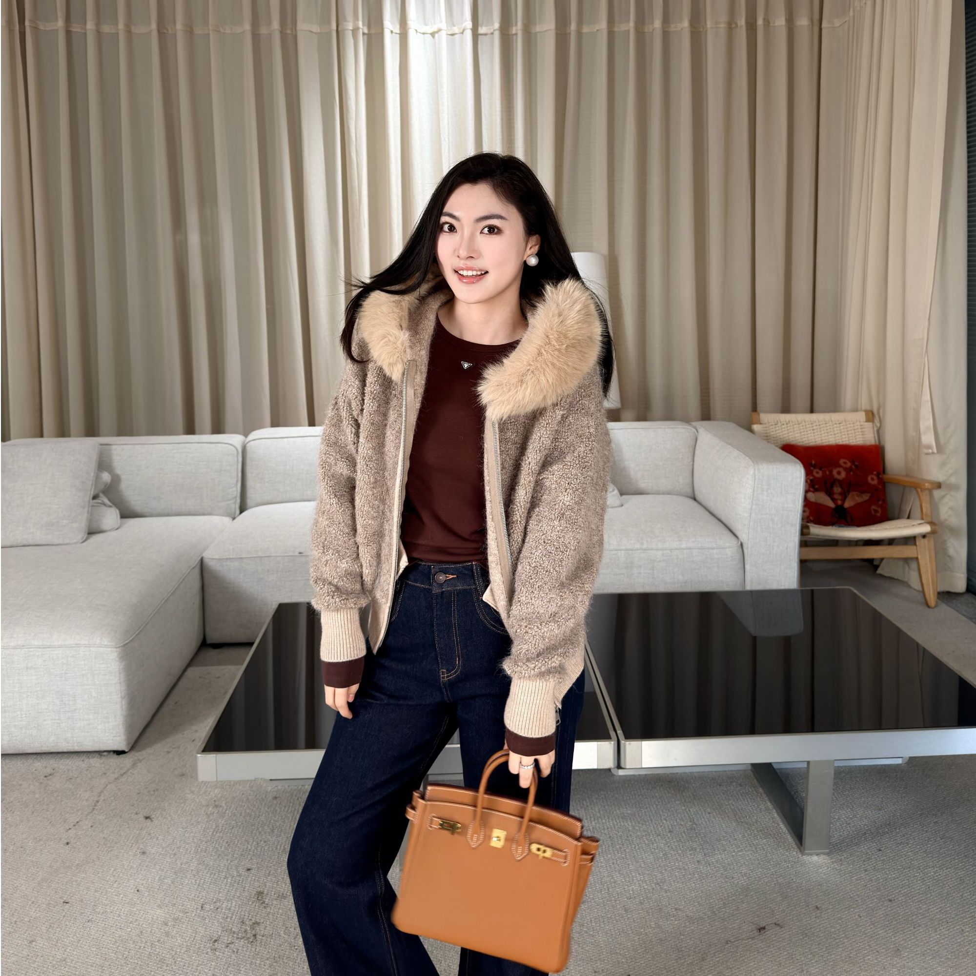 PM王囡囡 米杏/咖色羊毛拉链毛毛领拼接外套 ND1D2205