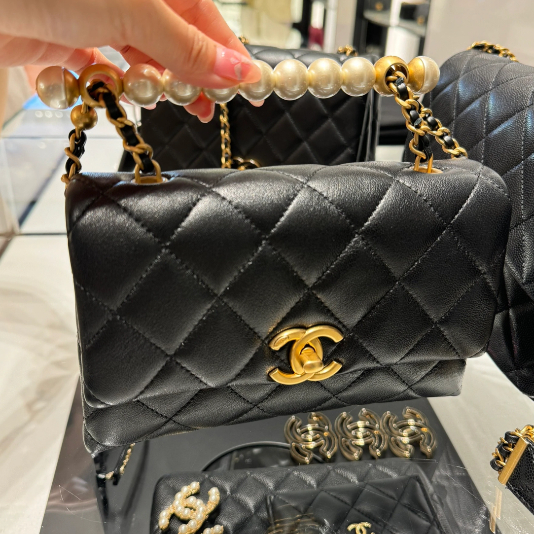 99新 Chanel/香奈儿 33山/黑金/单肩斜挎包/专属