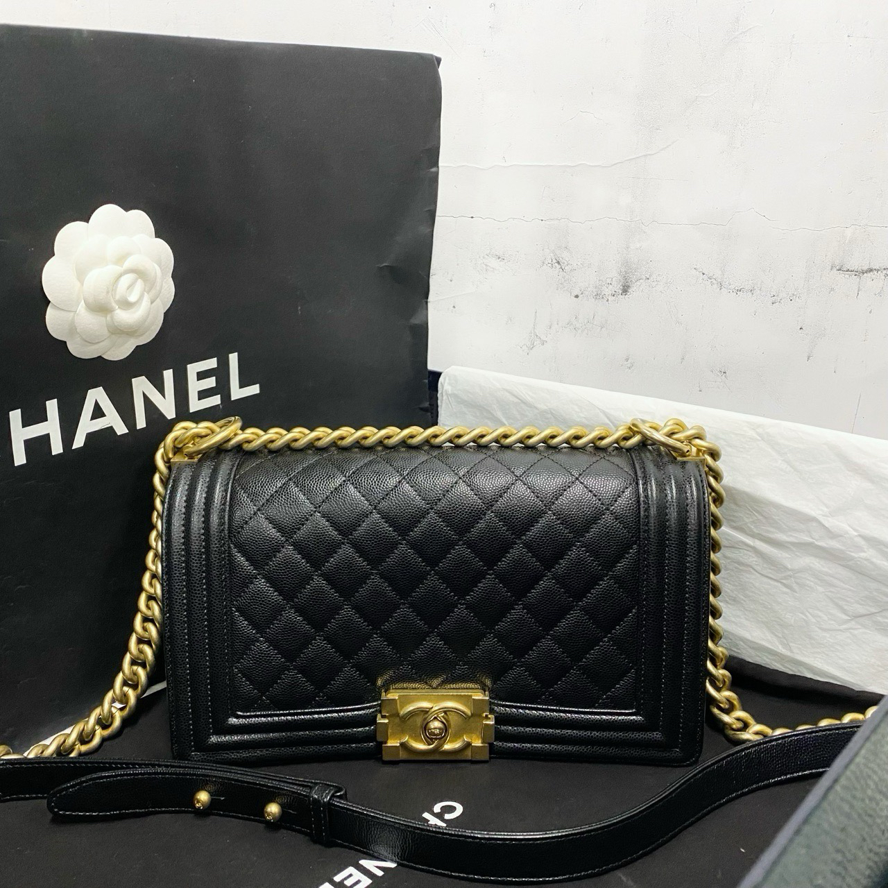 99新 Chanel/香奈儿 香奈儿黑金leboy中号荔枝皮26开
