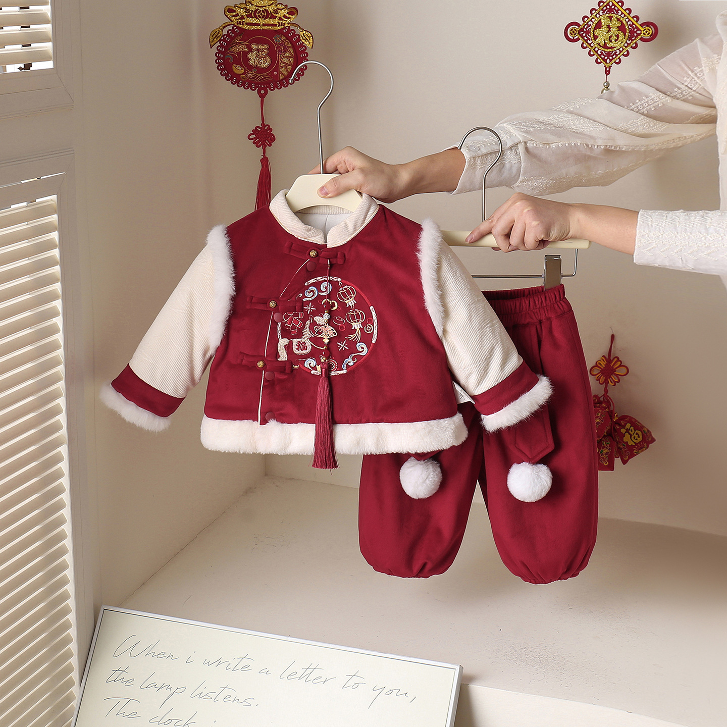 宝宝中国风过年服周岁拜年服儿童冬装生日礼服套装婴幼童两件套厚