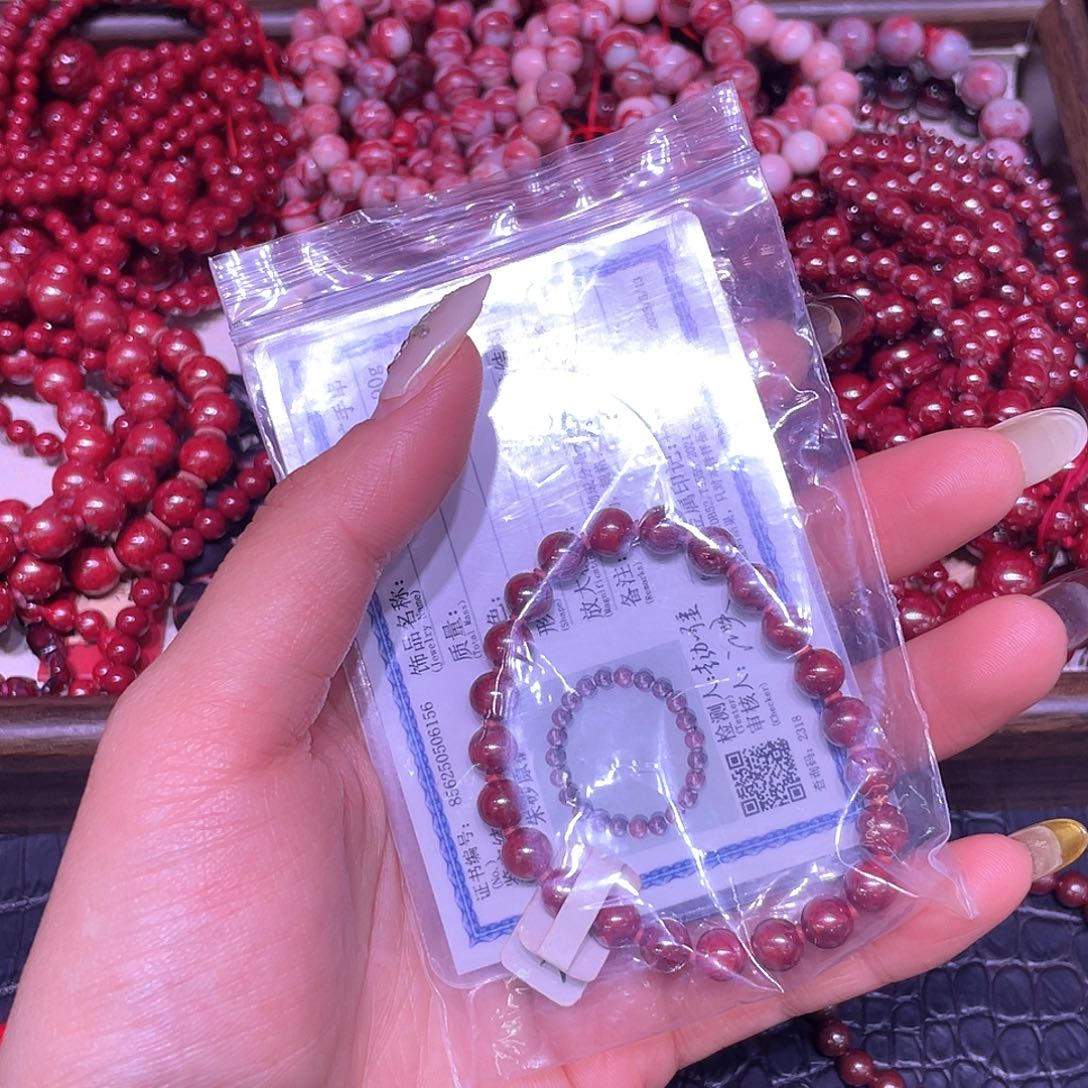 天然辰砂原石手串