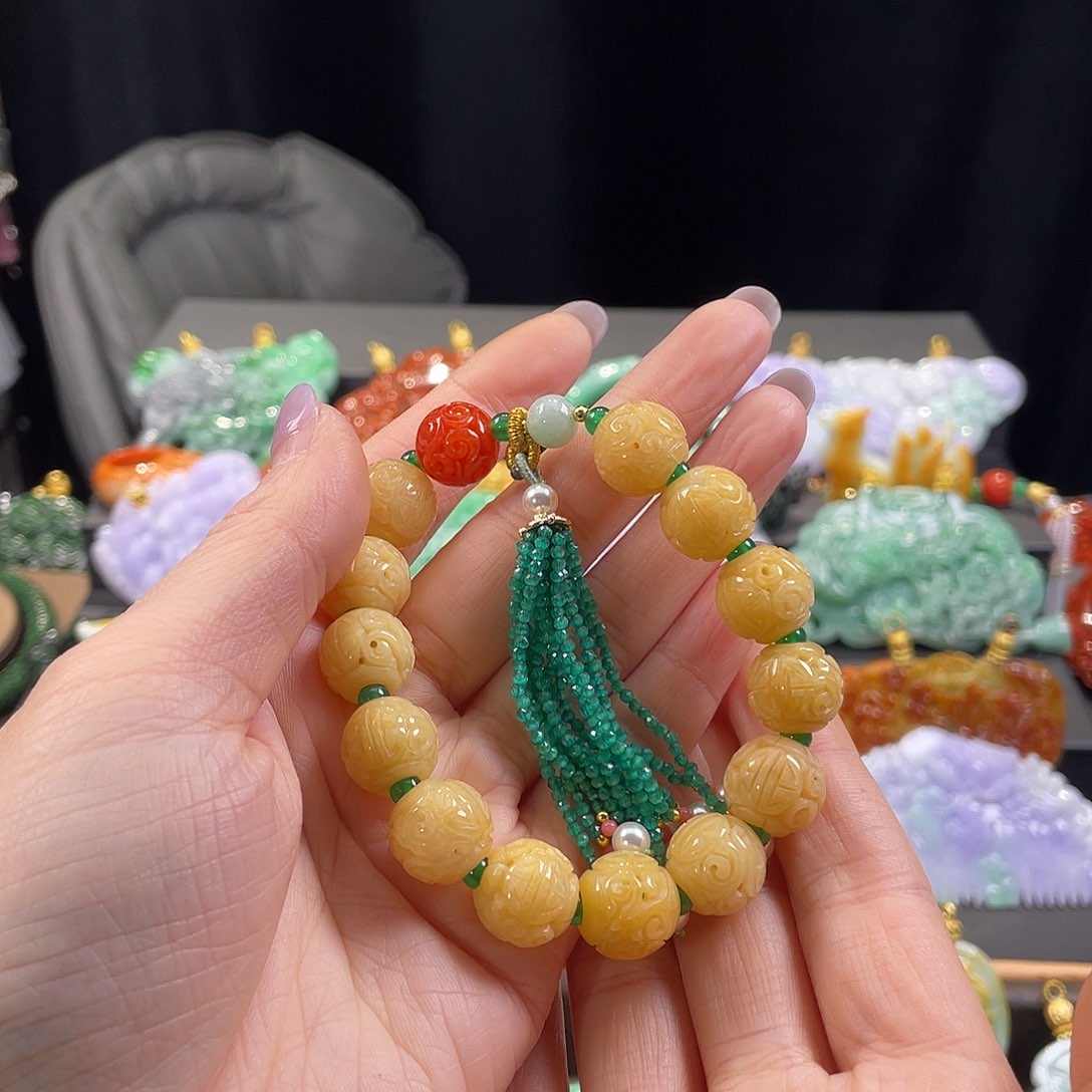 翡翠手链未镶嵌承***3代编织