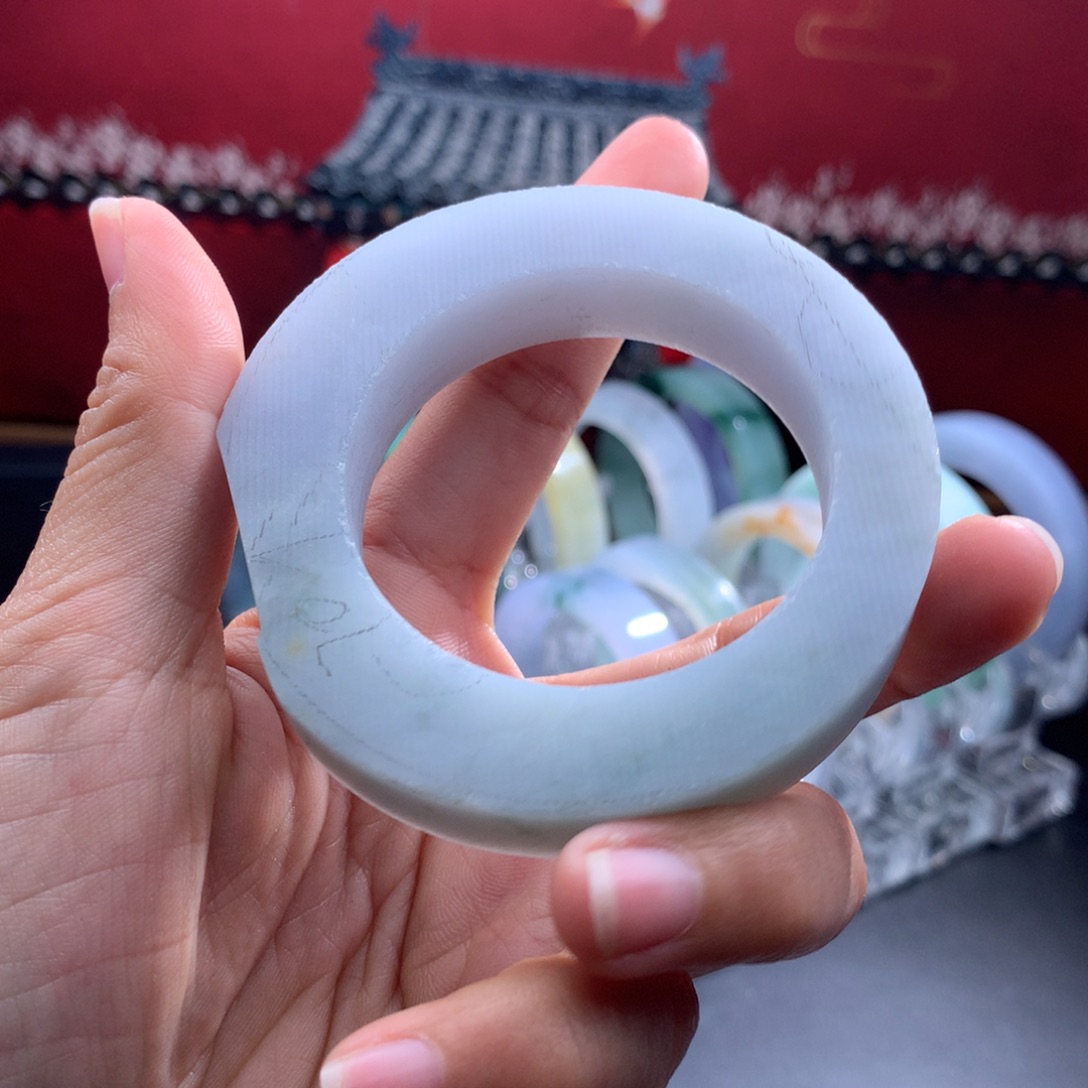 定制翡翠手镯未镶嵌