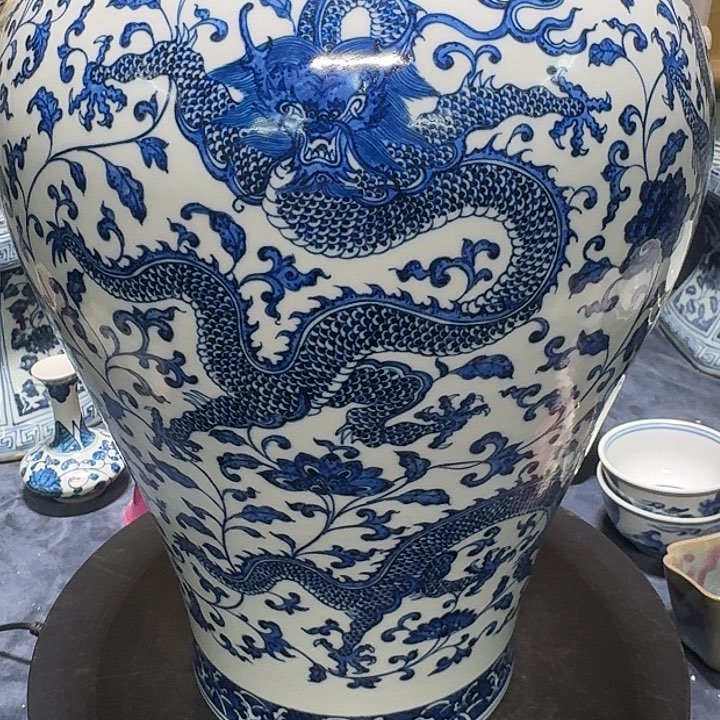 摆件佰****批666668886688568686