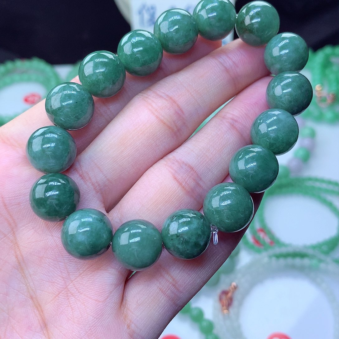 翡翠毛衣链未镶嵌