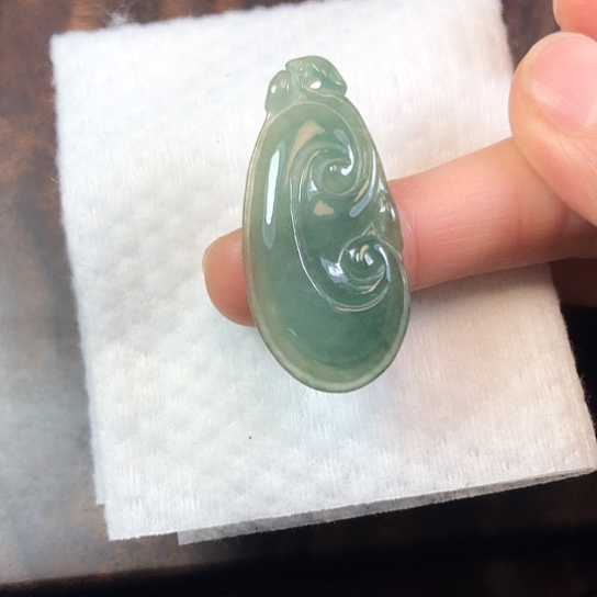 翡翠未镶嵌颈饰缅甸A货，每天下午1点半开播