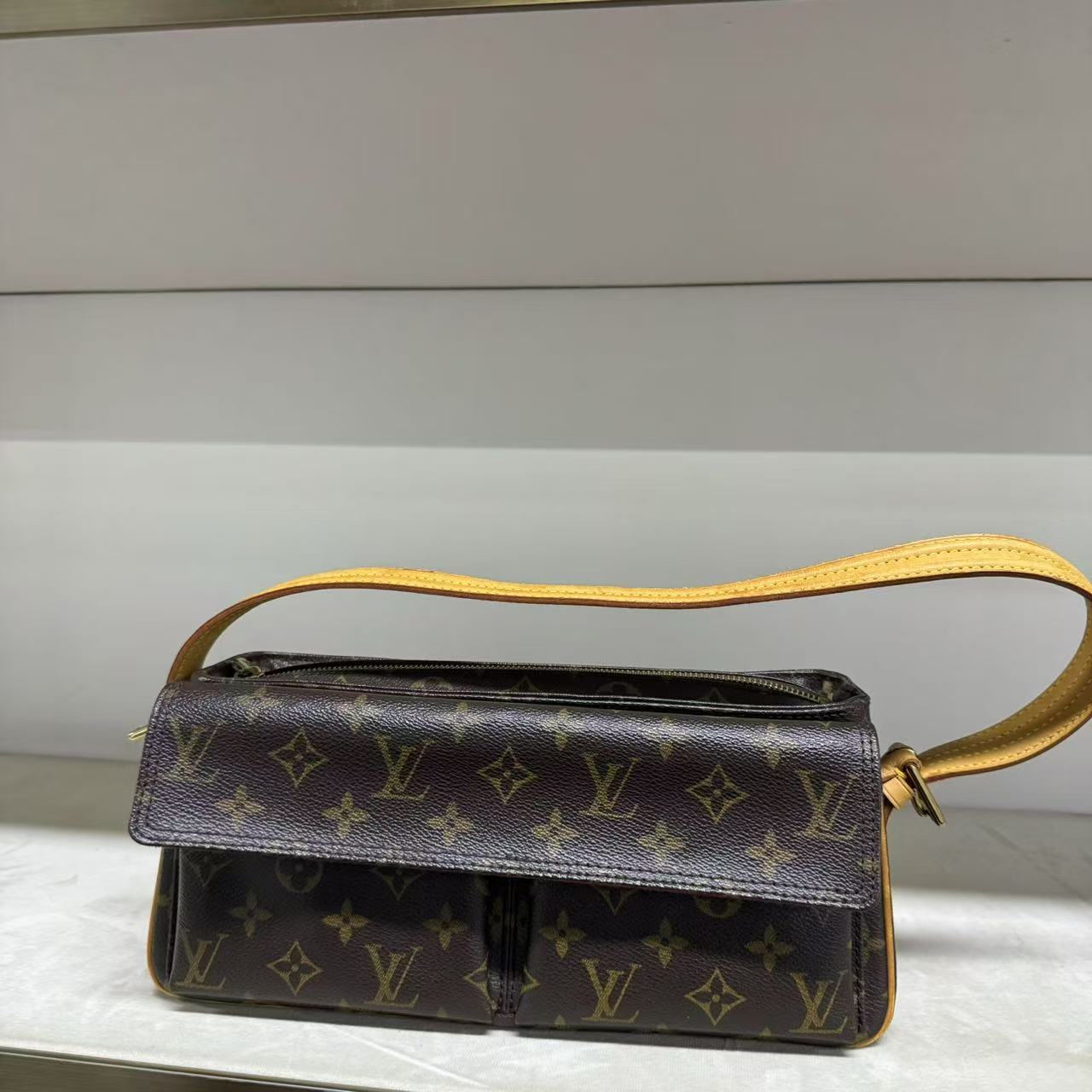 95新 LouisVuitton/路易威登 乱乱子中古/女士/单肩包/95076