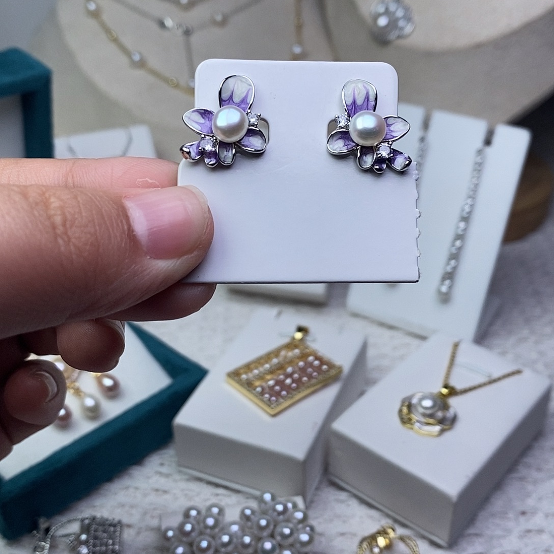 淡水珍珠银S925镶嵌耳饰