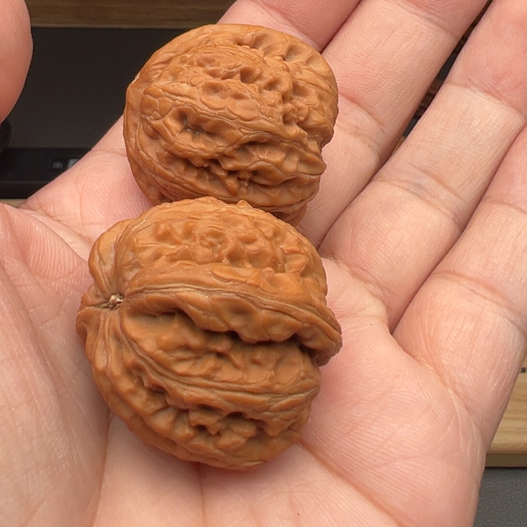 荷***蛋把件文玩核桃元宝