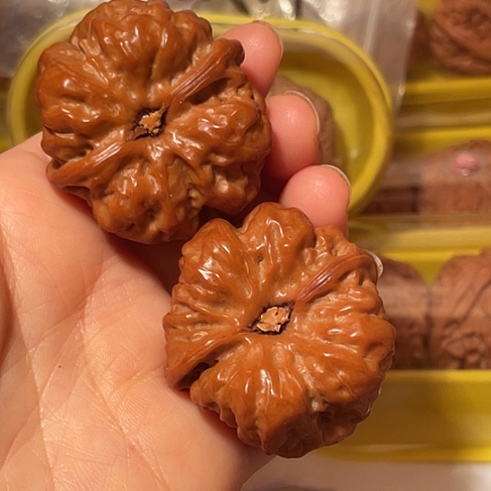 S***鸢文玩核桃吊坠核桃