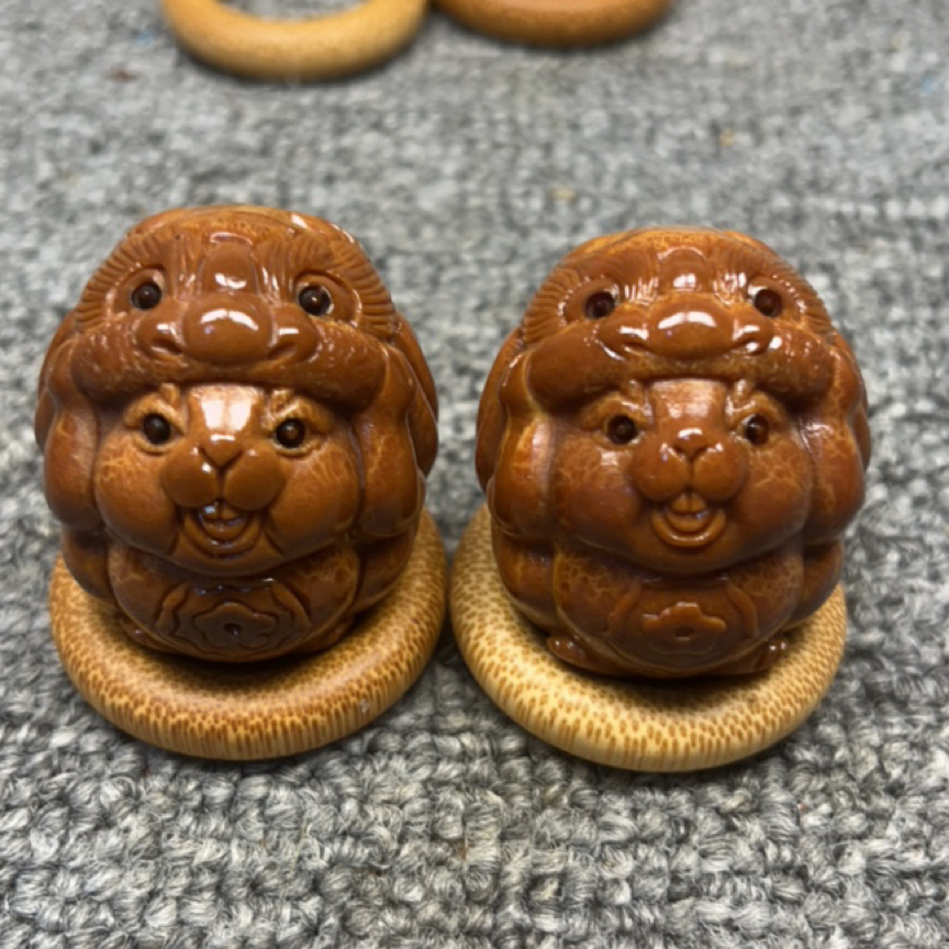 小狮兔 发财兔 呆呆萌萌好可爱 巴西橄榄核雕