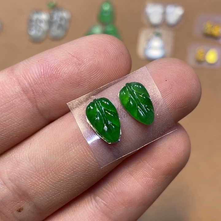 定制翡翠未镶嵌叶子