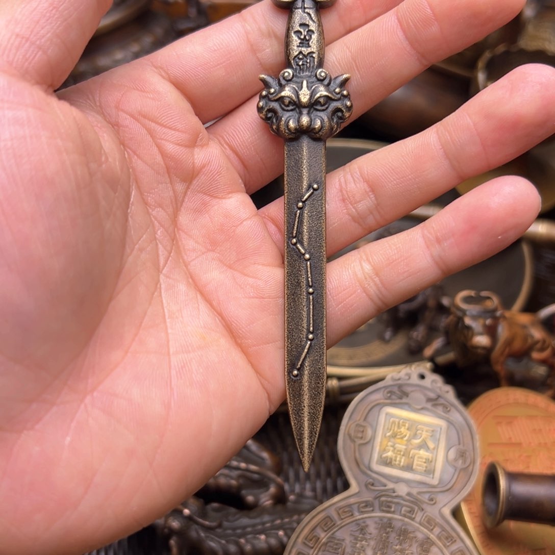 精美铜器点击下单