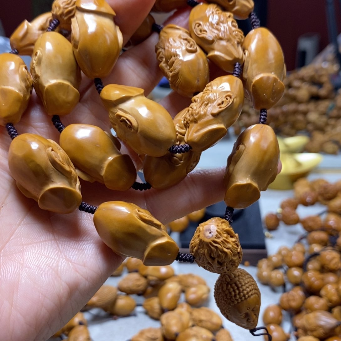 橄榄核吊坠橄榄树