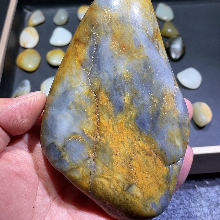 和田玉（子料）未镶嵌颈饰