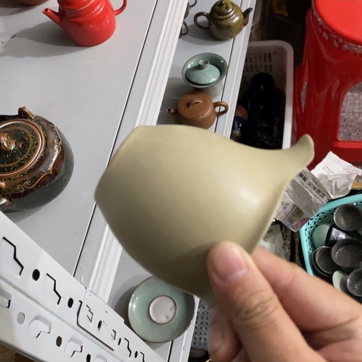 陶瓷艺术品及陶瓷壶