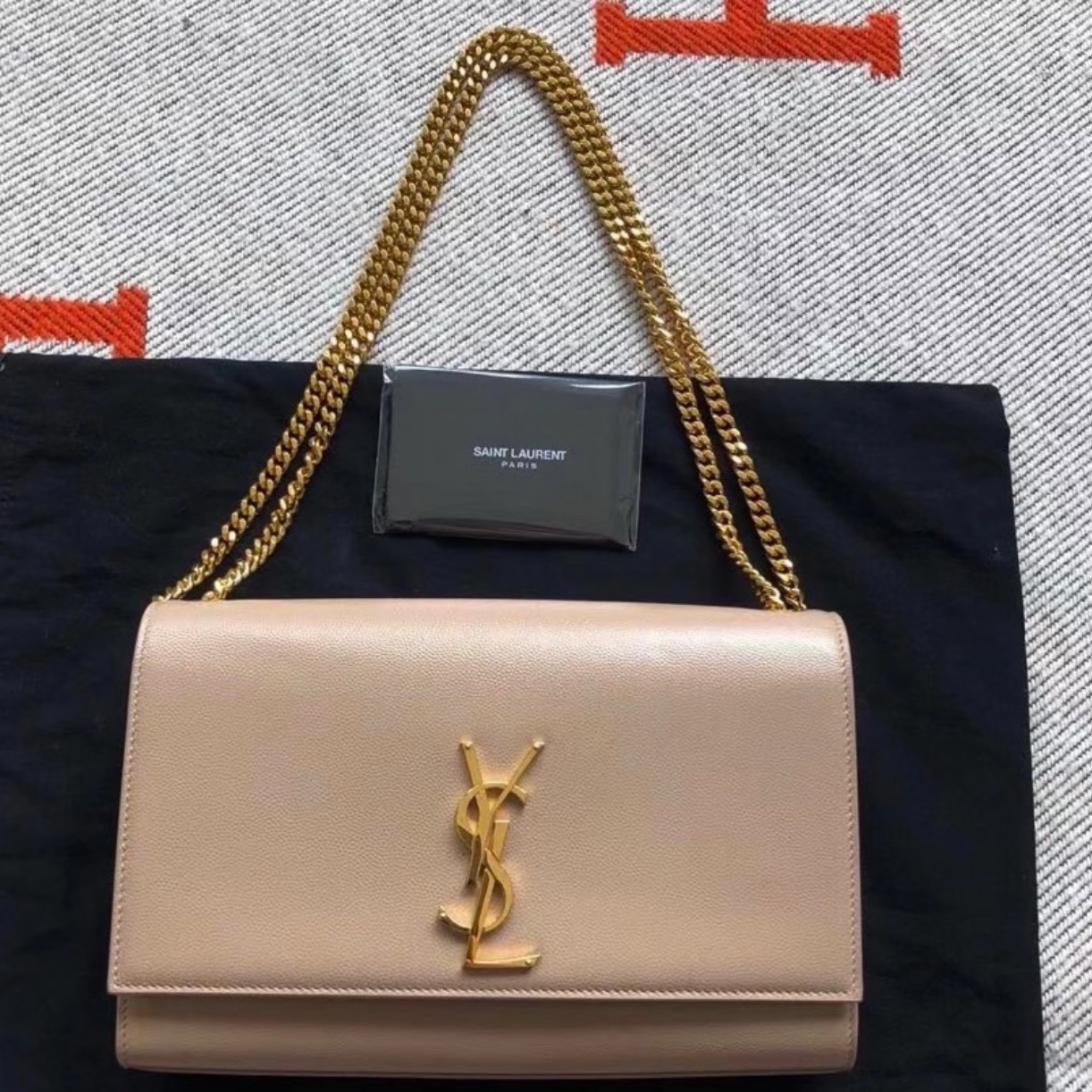 95新 YSL/圣罗兰 YSL奶茶色Kate中号 25110138-08