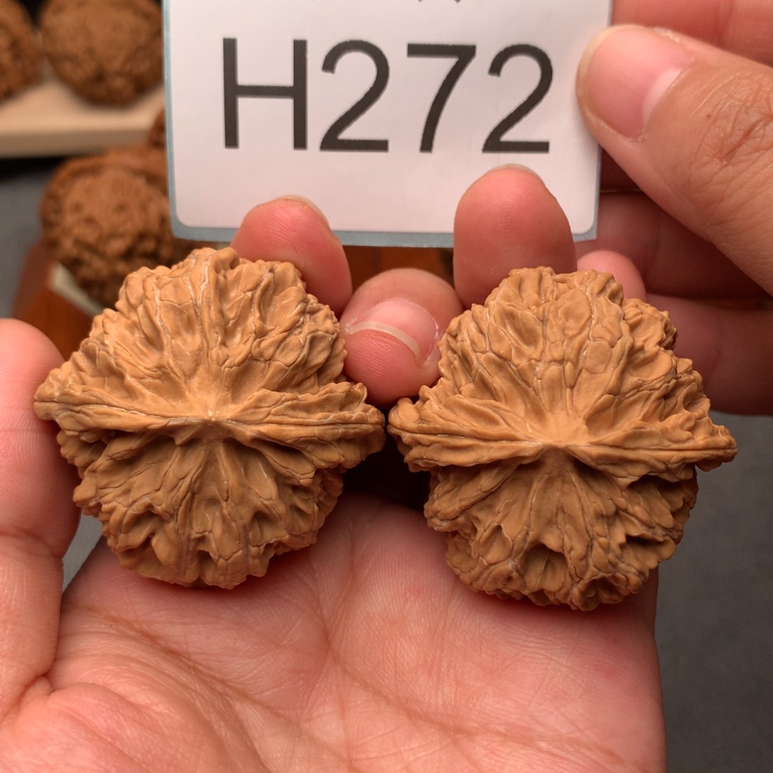 文玩核桃把件42全品苹果园