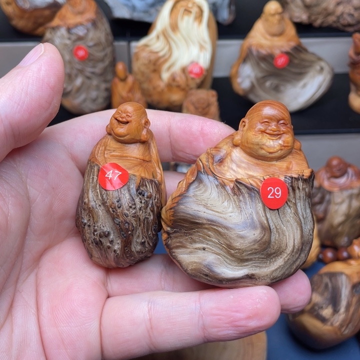 平***和柏木（崖柏）188555555585589