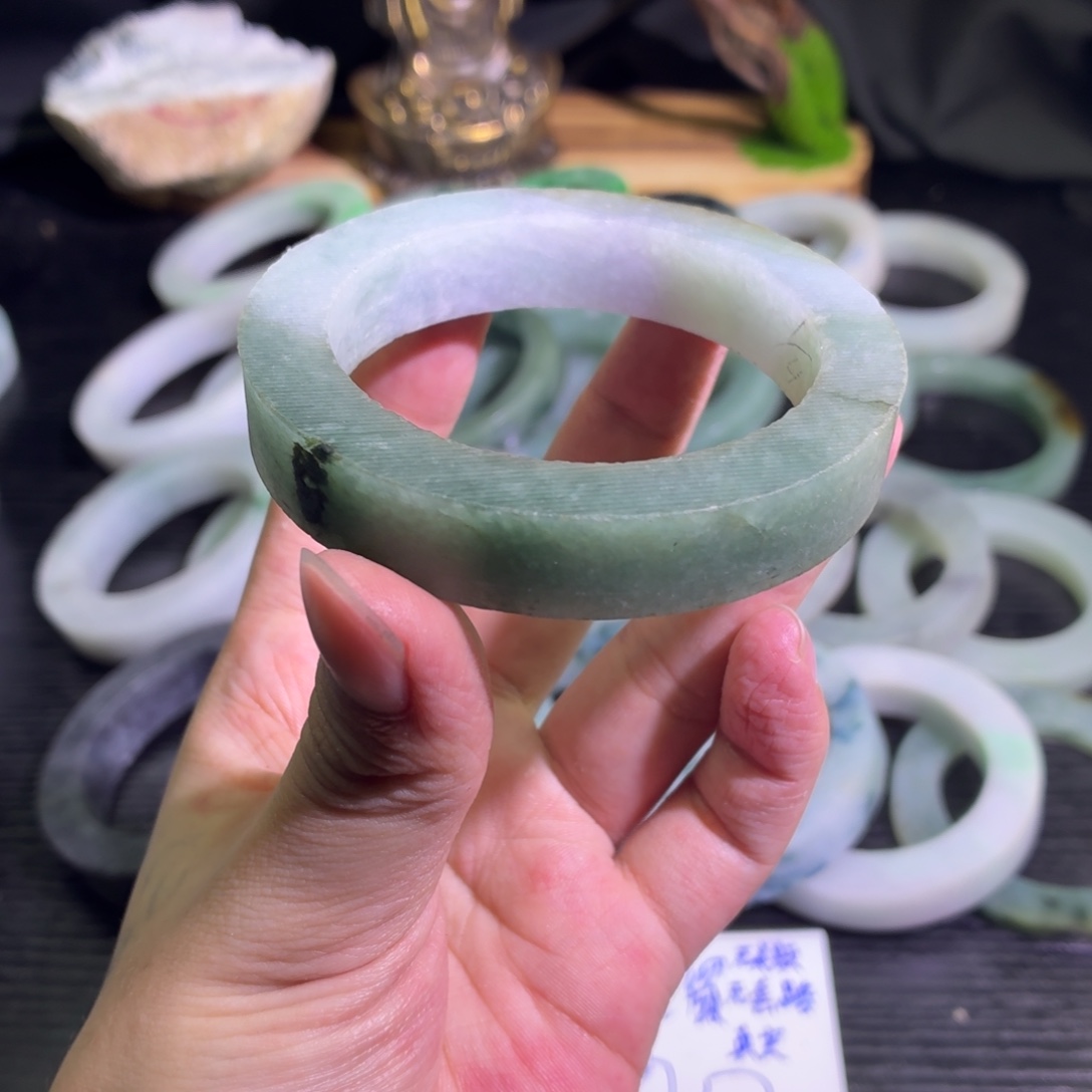 定制翡翠未镶嵌天然翡翠A货毛胚手镯定制