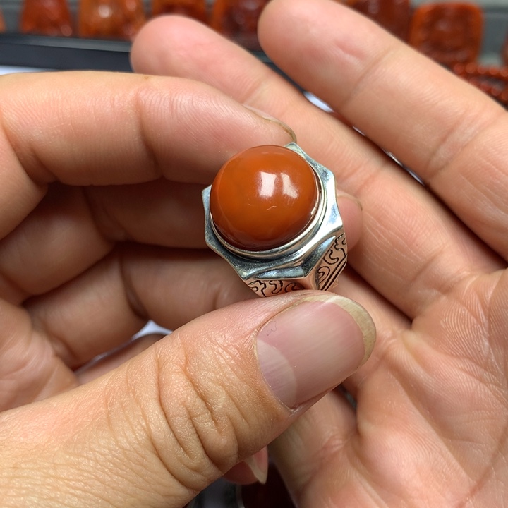 南红玛瑙戒指银S925镶嵌
