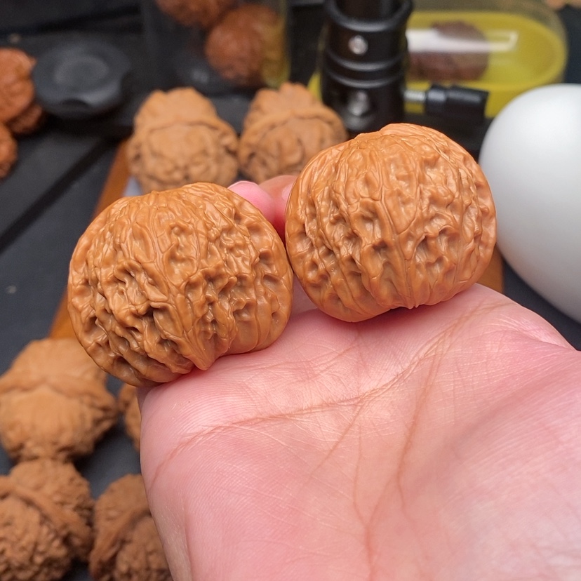 【闪购商品】文玩核桃把件磨盘38