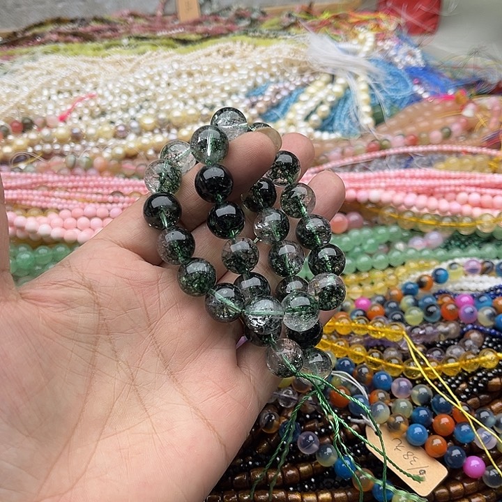 玛瑙/玉髓珠宝半成品未镶嵌一条10mm绿幽灵