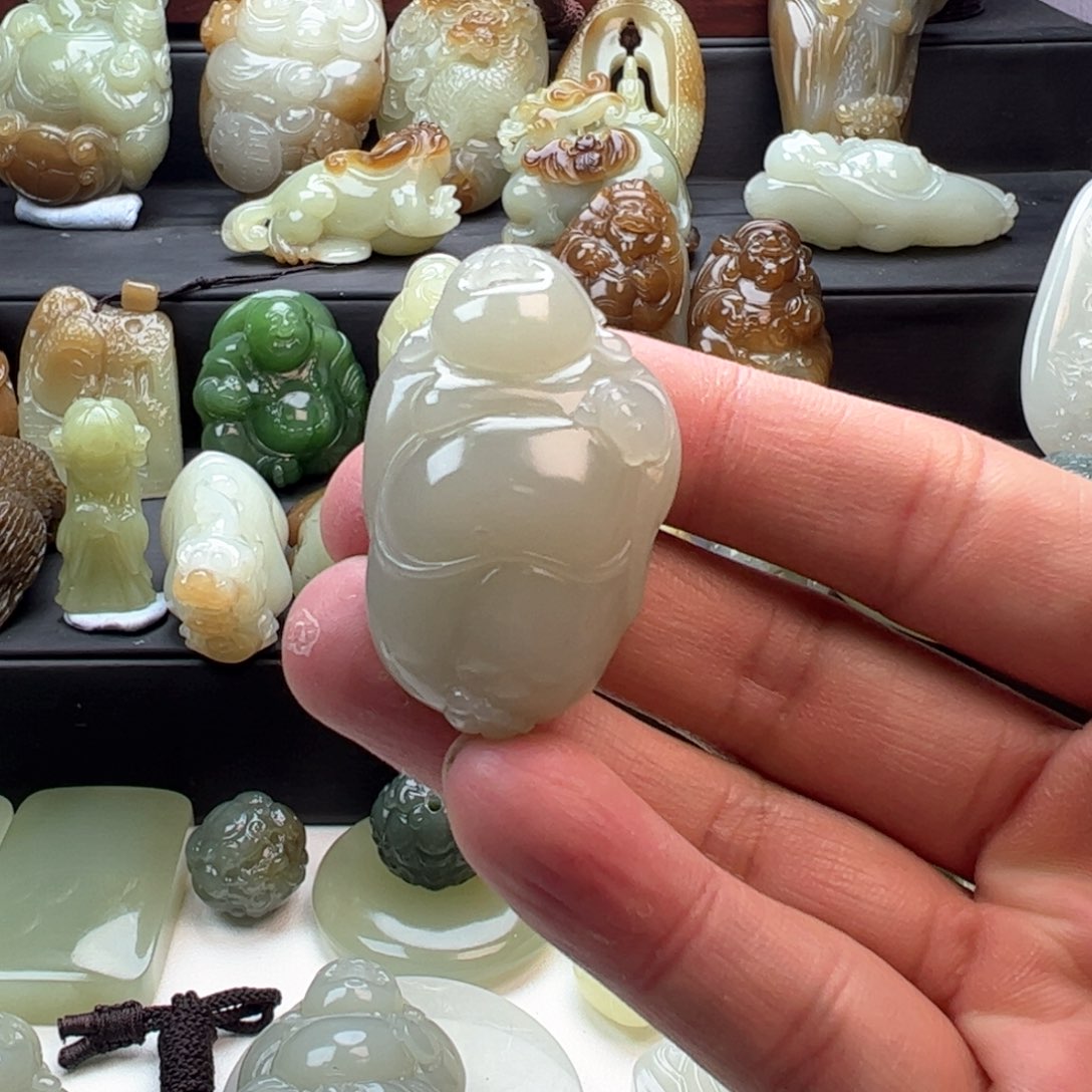 和田玉挂件未镶嵌