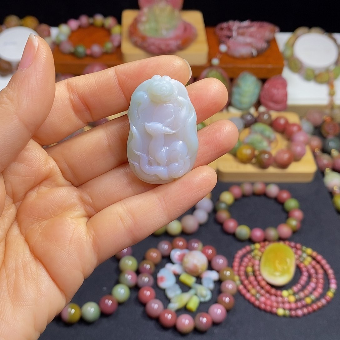 玛瑙/玉髓盐源玛瑙大漏大炸未镶嵌大师工凤九牌