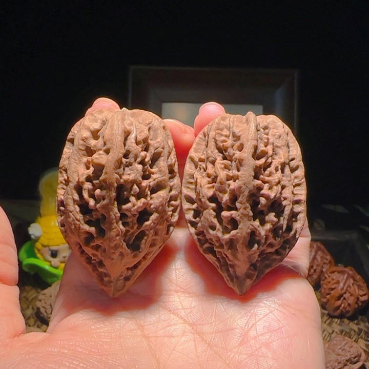 文玩核桃吊坠米子37