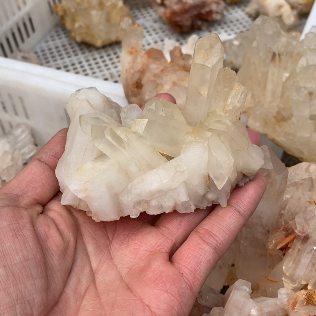 水晶水晶原石摆件未镶嵌