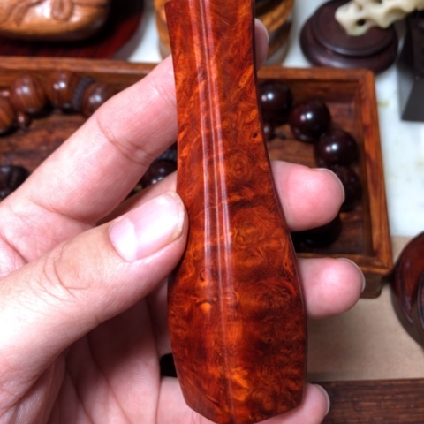 檀香紫檀（小叶紫檀）瘿木花插瓶子