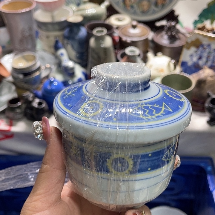 茶杯具盖子不给19.9发带瑕疵牌都是坏的4