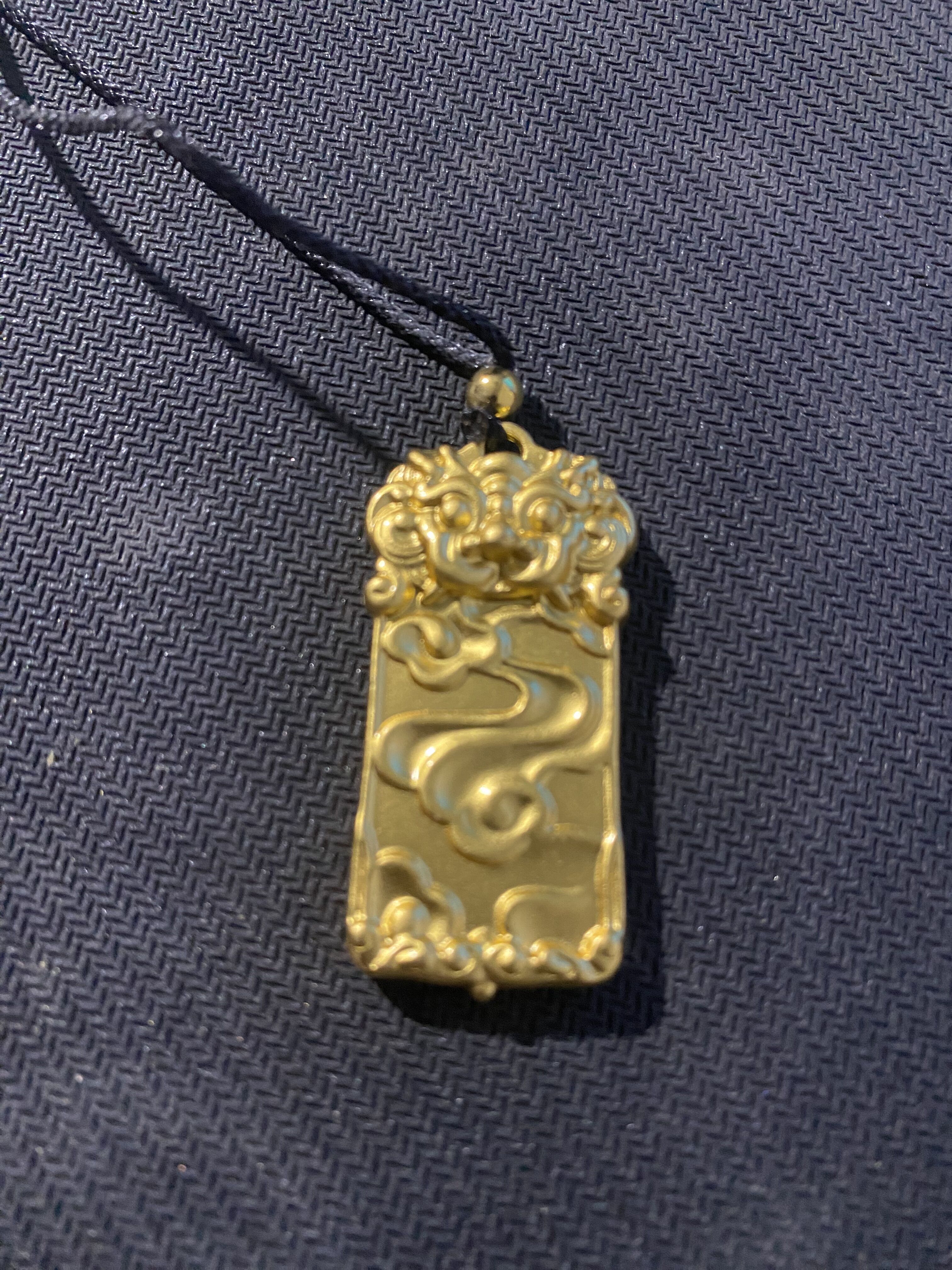 S003金色镶嵌摆件