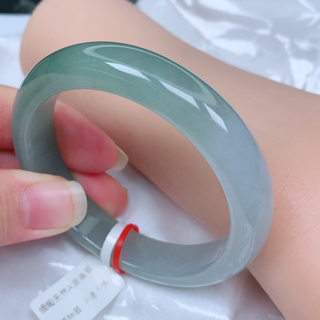 【闪购商品】翡翠手镯未镶嵌，55.5