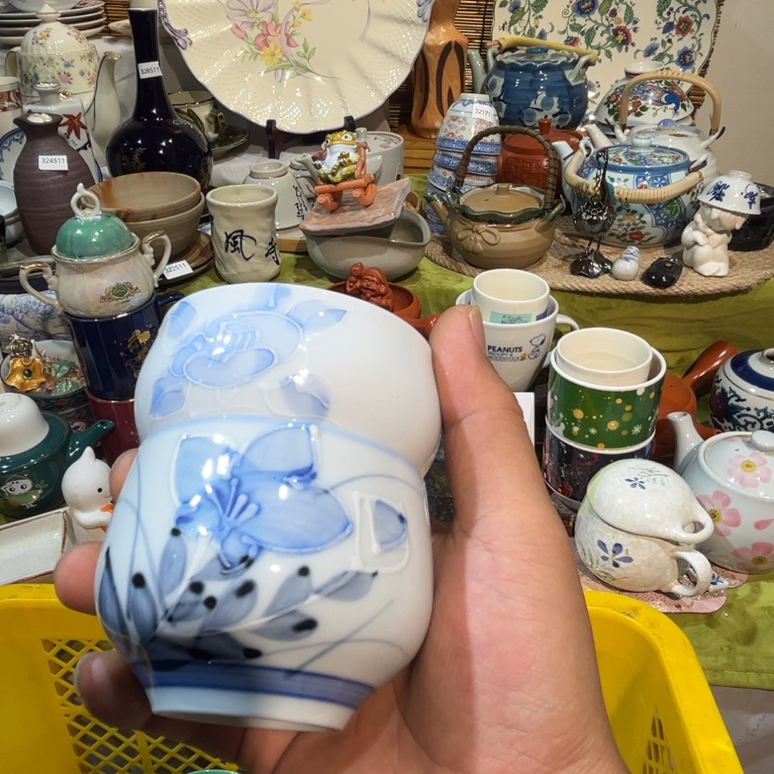 张***子其他散瓷，默认微瑕，完美者慎拍。