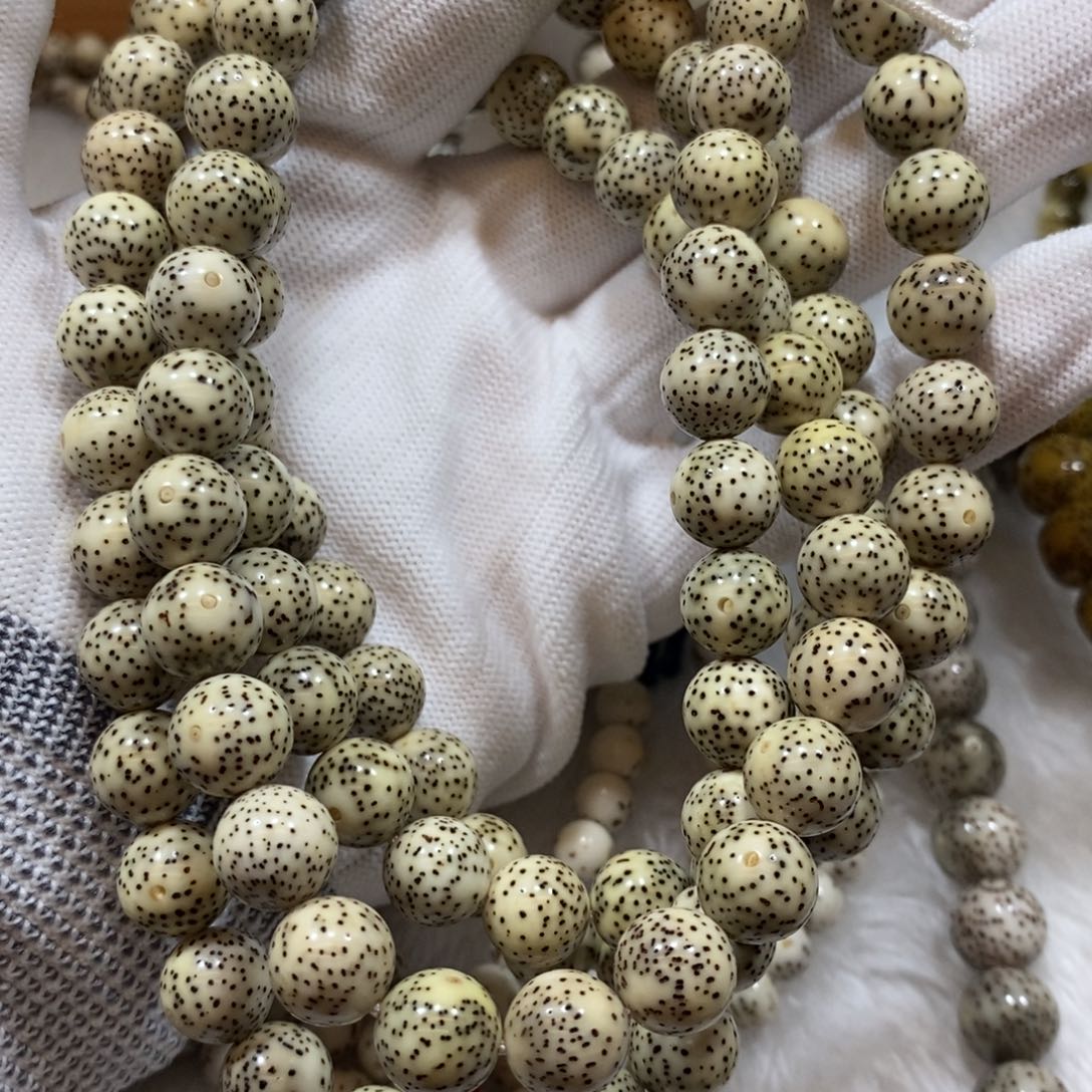 星月菩提手串石玉10圆