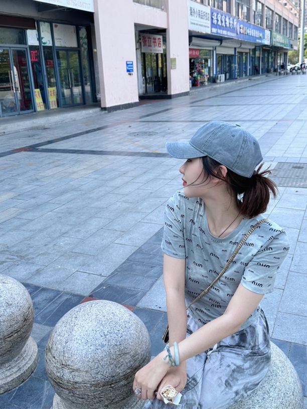 直播间专拍L号棒球帽链接