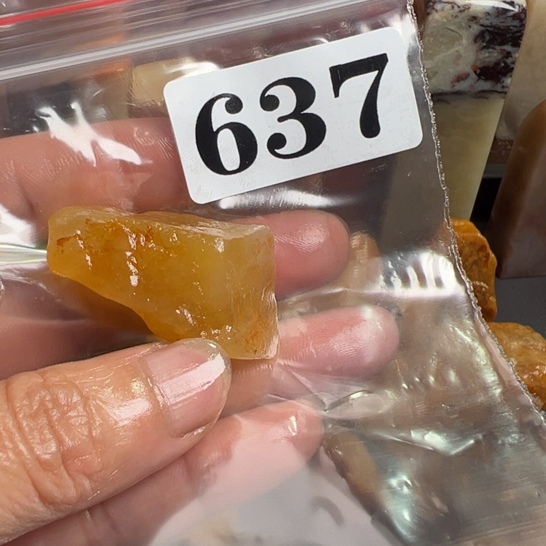 老挝石印石绿****驴老挝石