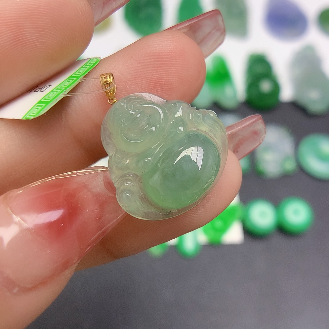 翡翠颈饰18K金镶嵌佛公