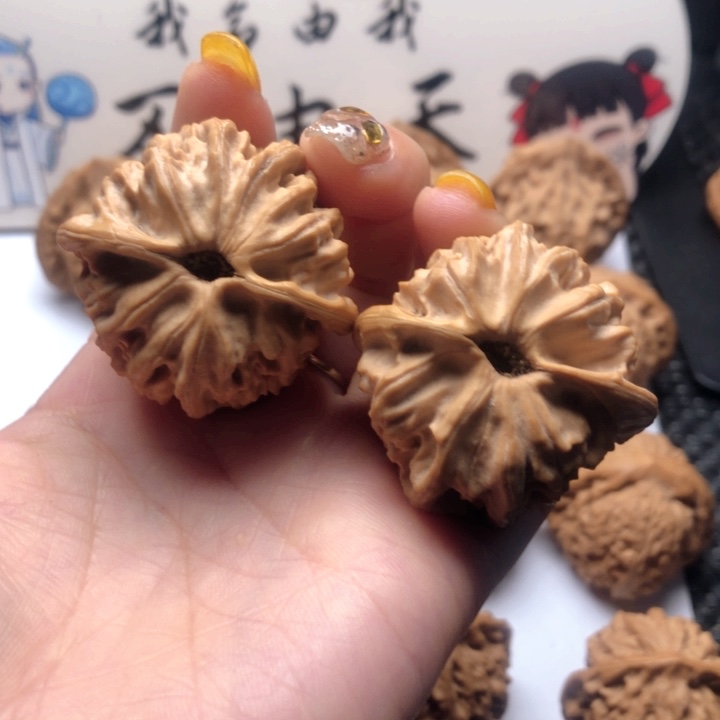 文玩核桃吊坠天地二爷帽39