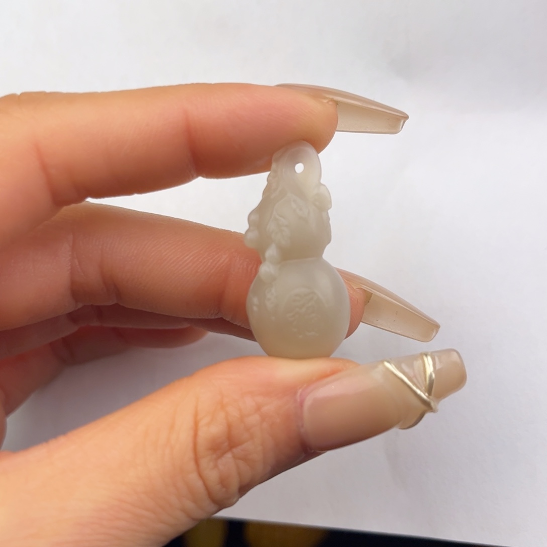 石英质玉黄蜡石吊坠未镶嵌丁**哥