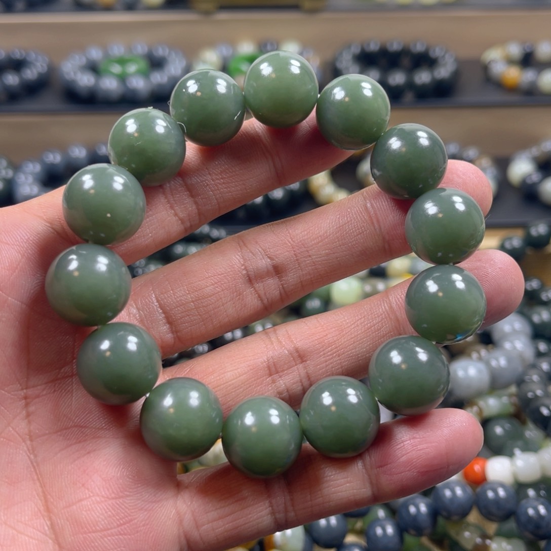 和田玉手串未镶嵌