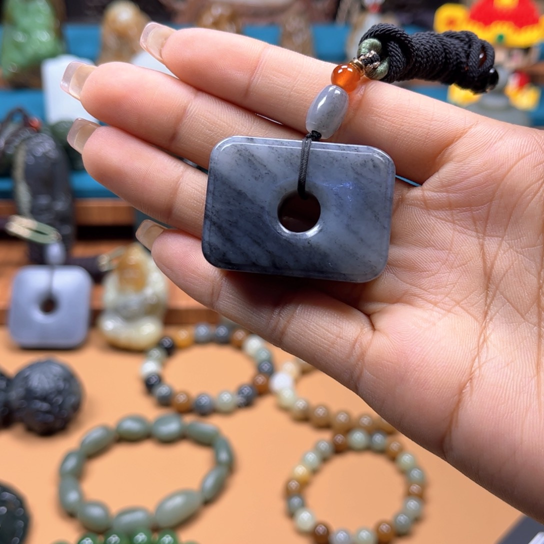 手链未镶嵌和田玉