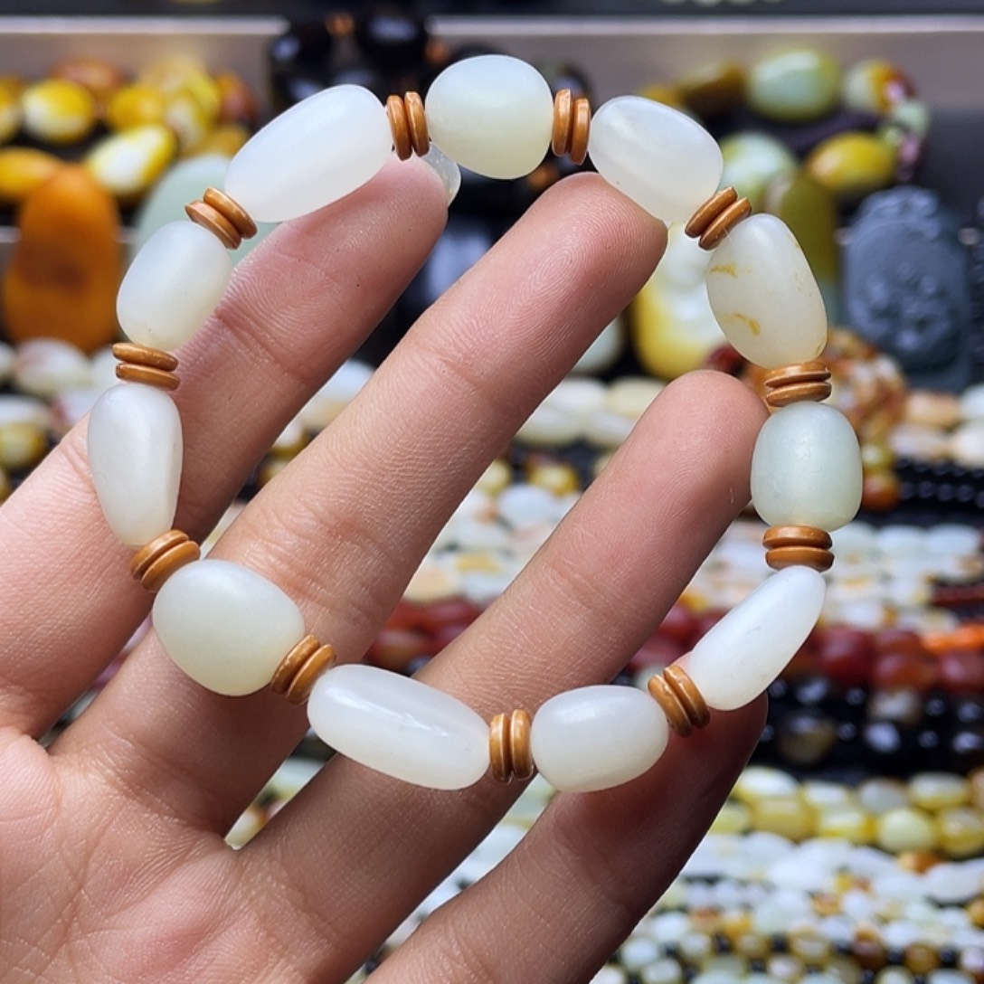 和田玉未镶嵌手链