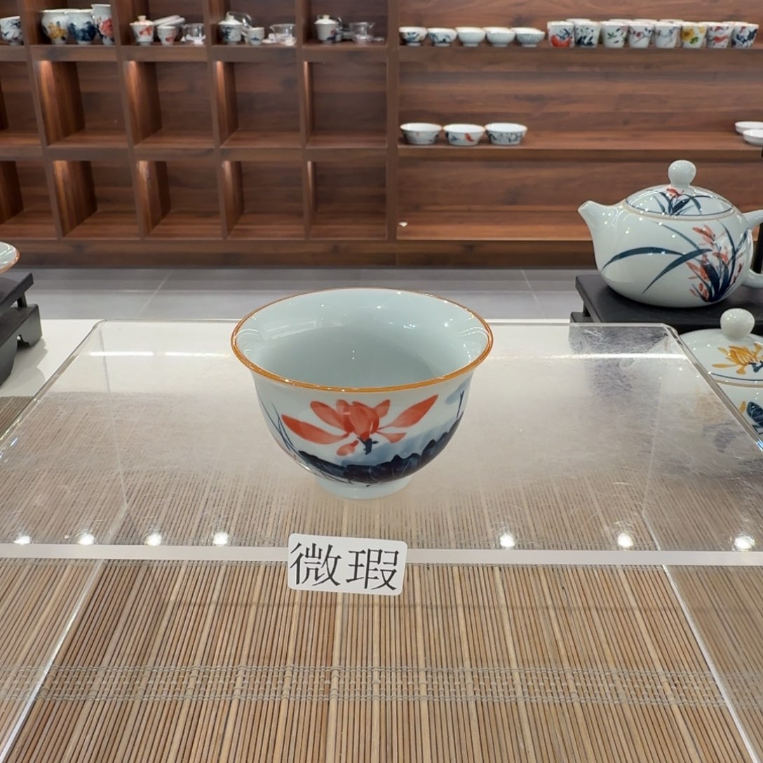 釉下手绘茶具微瑕