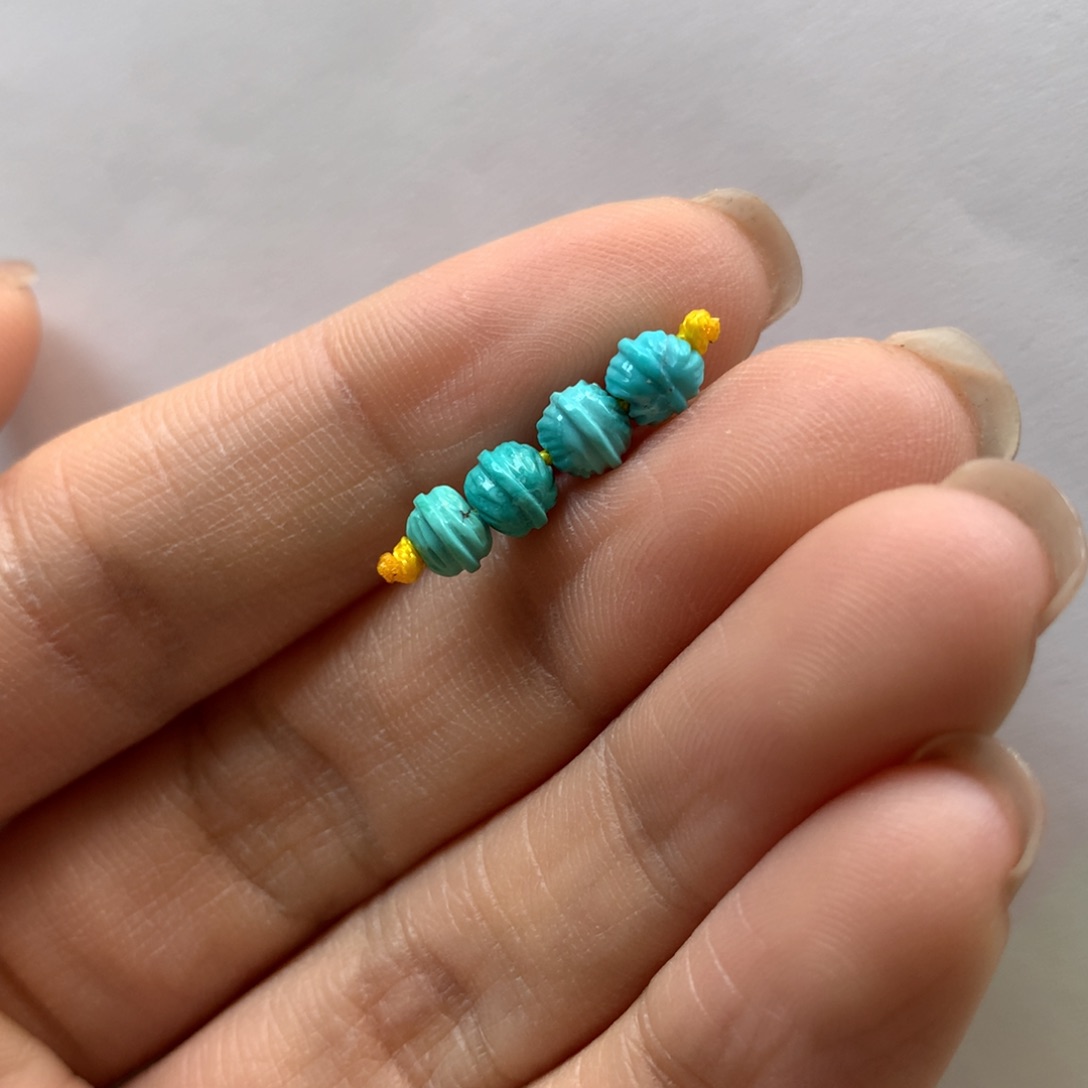 绿松石配饰未镶嵌