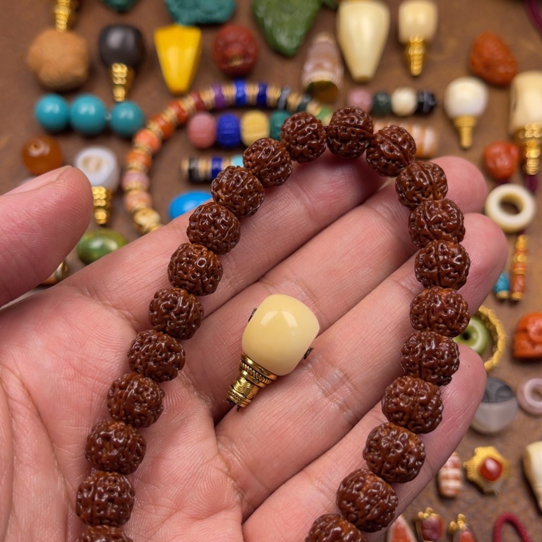 【闪购商品】小叶紫檀手串/手链?