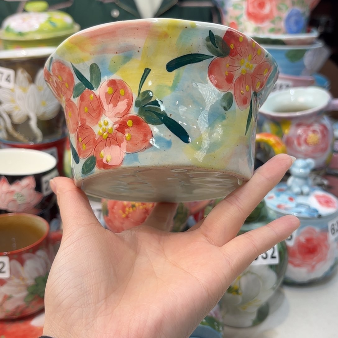 瓷片兔兔好可爱呀打