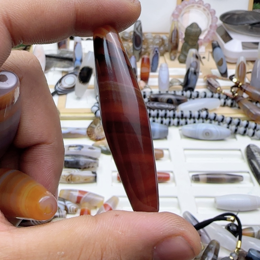 玛瑙/玉髓颈饰未镶嵌玄